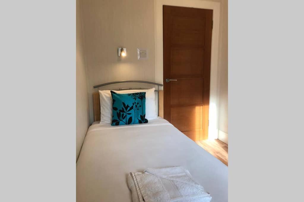 2 Catherines City Cottage Περθ Εξωτερικό φωτογραφία